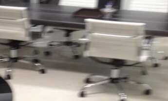 Imagem 2: Conjunto/Sala em Cristal