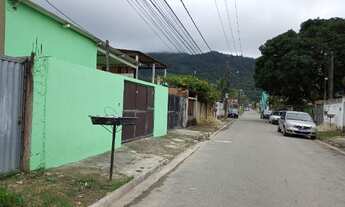 Imagem: Casas próximo a nuclep e porto de Itaguaí