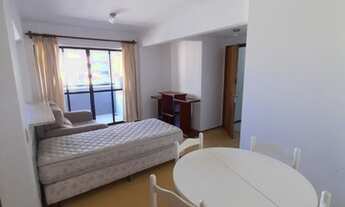 Imagem 6: Apartamento de um dormitório totalmente mobiliado no Centro de Curitiba ao lado da Praça O