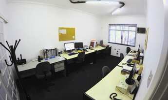 Imagem 4: SOBRADO COMERCIAL AO LADO DO METRÔ ,COM SETE SALAS E VAGAS PARA QUATRO CARROS