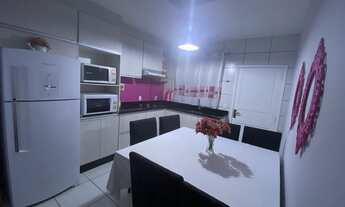 Imagem 2: Geminado mobiliado - lateral rua São Paulo - aceito Carro