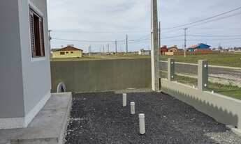 Imagem 2: Casa nova mobiliada com laje