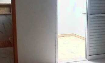 Imagem 4: CASA RECÉM CONSTRUÍDA