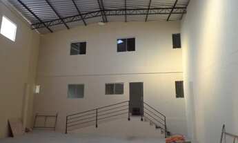 Imagem 2: GALPÃO PARA LOCAÇÃO COM 295M2 DE ÁREA UTIL