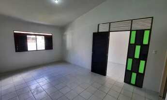 Imagem 3: Casa no Brisamar 03 Quartos sendo 01 Suíte Excelente localização