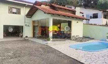 Imagem: Joinville - Casa Padrão - Petrópolis