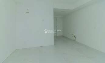 Imagem 3: PORTO ALEGRE - Apartamento Padrão - Partenon