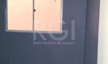 Imagem 3: Apartamento de 2 dormitórios semimobiliado no bairro Glória