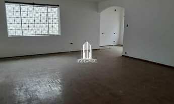 Imagem 2: Casa Sobrado de 494m² com 4 dormitórios sendo 1 suíte e 16 vagas de garagem na Lapa