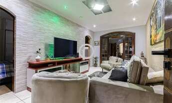 Imagem: Casa para Venda - 200m², 3 dormitórios