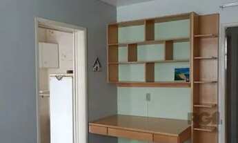 Imagem 4: Apartamento térreo com 2 pátios 1 dormitório e vaga