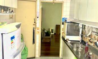 Imagem 7: Junto ao verde, 2 quartos e salão, original 3 quartos indevassáveis