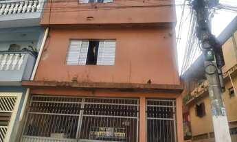 Imagem: Casa para venda possui 220 metros quadrados