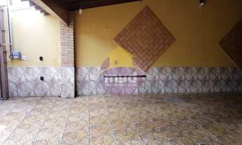 Imagem 3: Casa em rua publica