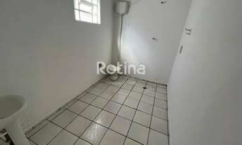 Imagem 6: Casa Comercial para alugar, 1 quarto, 3 vagas, Bom Jesus - Uberlândia/MG - R$ 1.400,00