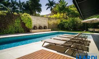 Imagem 5: CASA EM CONDOMÍNIO - TAMBORÉ - SP