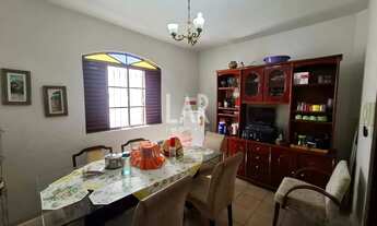 Imagem 6: Casa à venda, 4 quartos, 2 suítes, 4 vagas, Santo Antônio - Belo Horizonte/MG