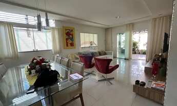 Imagem: CASA 4 QUARTOS SENDO DUAS SUITES COM PISCINA