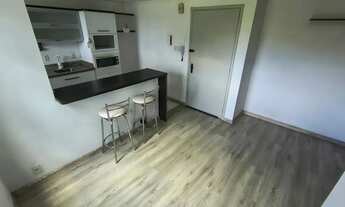 Imagem 3: 2 dormitórios semi-mobiliado com vaga no Morro Santana