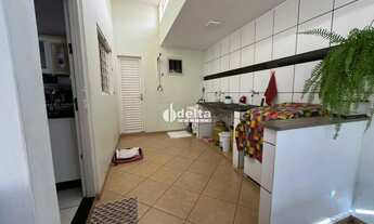 Imagem 3: Casa residencial com 4 quartos e 1 suíte disponível para venda no bairro Jardim Patrícia e