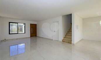 Imagem 2: Sobrado com 3 quartos à venda em Butiatuvinha - PR