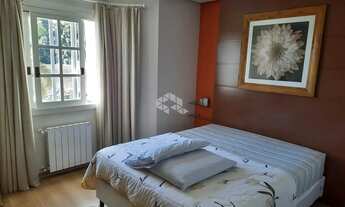 Imagem 2: Apartamento dois dormitórios Centro de Gramado