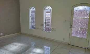 Imagem 6: Oportunidade - Casa Sobrado - Jardim Portugal - 4 Dormitórios - 150m²