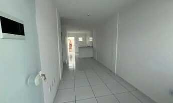 Imagem: Casa à venda em rua pública, SERROTÃO