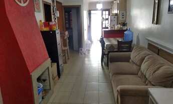 Imagem 2: Casa, 2 dormitórios, 2 banheiros, 2 vagas de garagem, no bairro Aberta dos Morros, Porto A