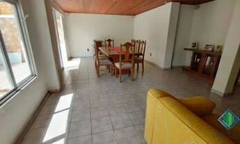 Imagem 3: Casa em excelente localização no bairro Barreiros