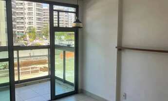 Imagem 3: Imóvel para aluguel possui 70 metros quadrados com 2 quartos em Barra Olímpica - Rio de Ja