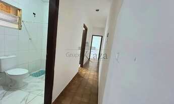 Imagem 6: Oportunidade - Casa Geminada - Vila Ester - 3 Dormitórios - 150m²