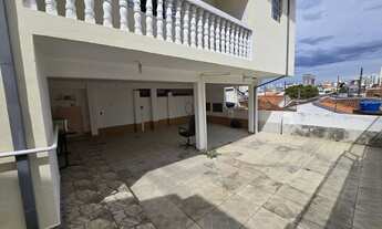 Imagem 6: Casa térrea para aluguel com 4 quartos em Jardim Russi - Taubaté - SP