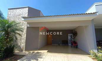 Imagem: Casa de condomínio em Avenida Deputado