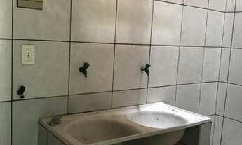 Imagem 3: Aluga-se Casa 2/4