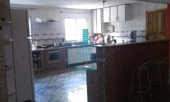 Imagem 2: Casa para Venda em Mogi das Cruzes, Jardim Camila, 5 dormitórios, 5 suítes, 6 banheiros, 3