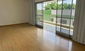 Imagem 2: Ótimo apartamento a venda com 3 quartos sendo 1 suíte. 140m²