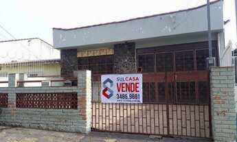 Imagem: Casa á venda de 3 dormitórios com 300,00m²