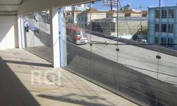 Imagem: Depósito/Pavilhão em São João