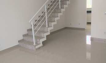 Imagem 6: Casa de condomínio para venda tem 109 metros quadrados com 3 quartos em Lagoa - Macaé - RJ