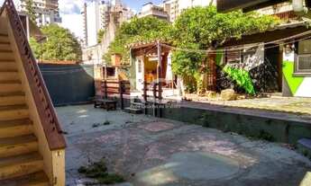 Imagem 2: MANSÃO NO CORAÇÃO DO BAIRRO MONT' SERRAT!