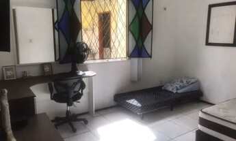 Imagem 7: Casa para venda tem 158 metros quadrados com 3 quartos em Jardim Sabará - São Paulo .