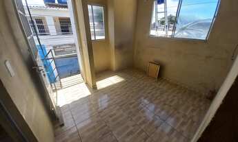 Imagem 4: ALUGA-SE UMA CASA EM MARANGUAPE 1