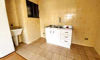 Imagem 6: Uma quadra do shopping Estação