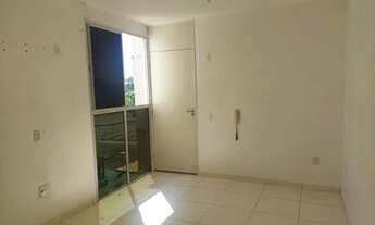Imagem 3: Apartamento já financiado, 2 quartos, sala, coz. Condomínio fechado