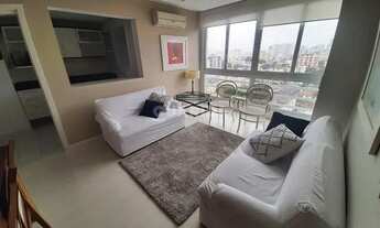 Imagem 3: Apartamento mobiliado de 2 dormitórios, sendo 1 suíte no bairro Petrópolis