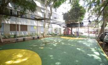 Imagem 4: VENDA - Apartamento de 2 dormitórios, com 53m2prvs., na Azenha, em Porto Alegre