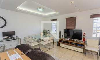 Imagem 3: Casa para Aluguel - Vila Miriam, 3 Quartos, 210 m2