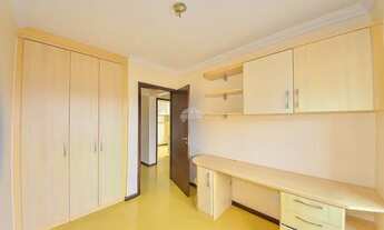 Imagem 7: Apolar Imóveis vende excelente Apartamento no edifício Maria Vitória, bairro Portão