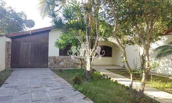 Imagem 3: Casa com edícula à venda, próximo a praia do Aruan, em Caraguatatuba, Litoral Norte de SP